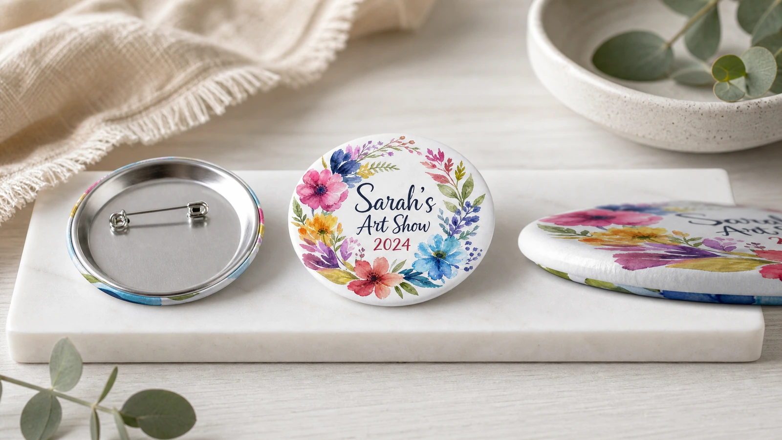 Kiểm soát đóng gói, vận chuyển và đặt lại huy hiệu cài kim tùy chỉnh Huy hiệu cài kim tùy chỉnh được phân loại theo thiết kế, đóng gói để giao và ghi hồ sơ cho đơn đặt lại