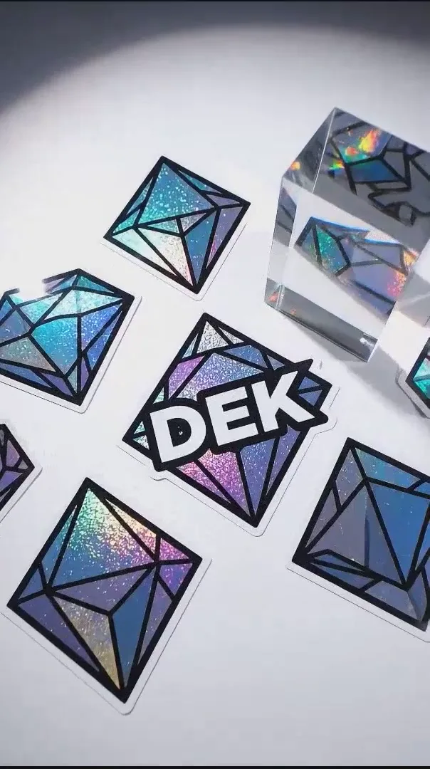 Sticker Holographic Cắt Khuôn Tùy Chỉnh - Vinyl Chống Thời Tiết Phủ UV: Video ngắn